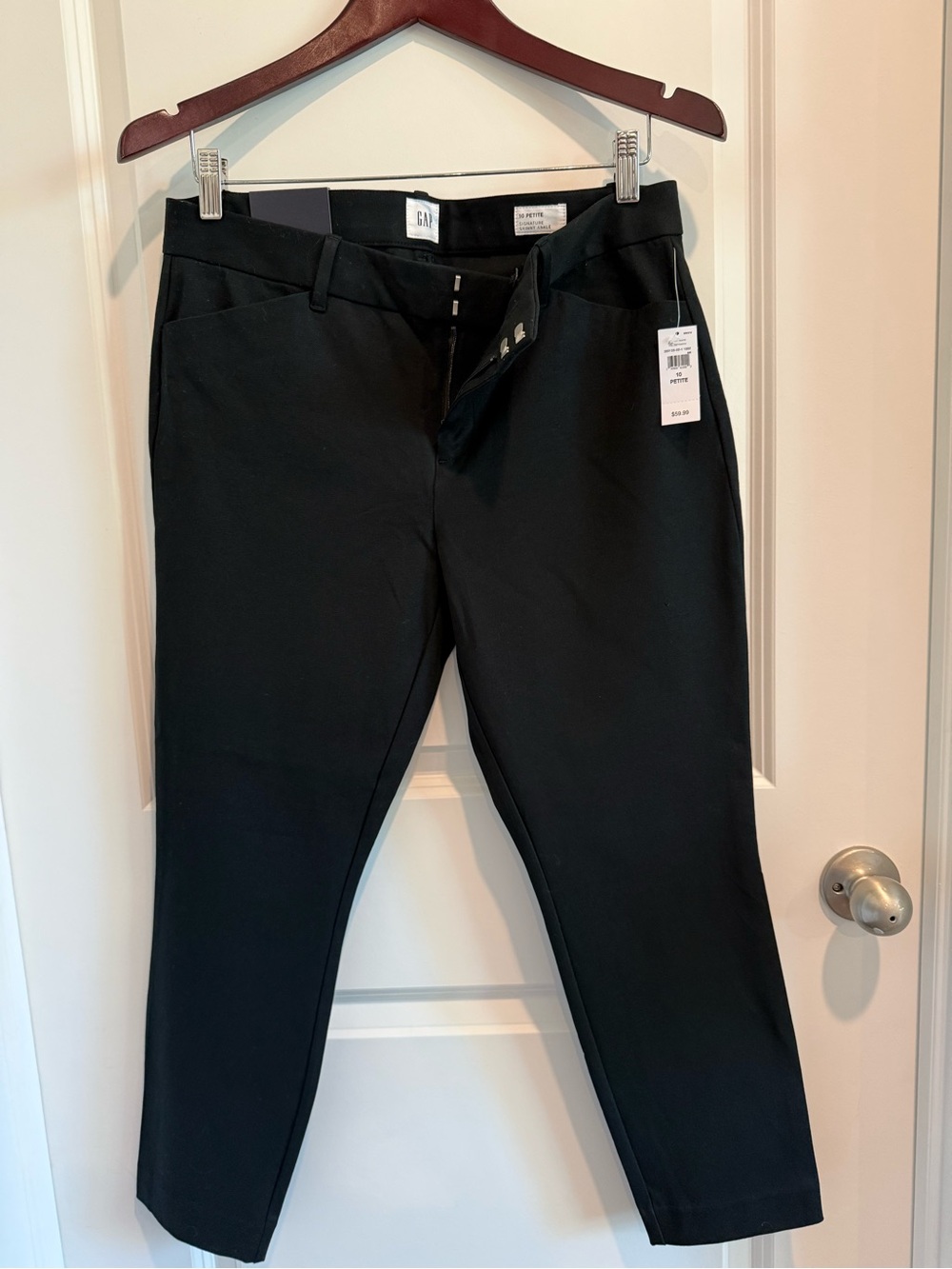 GAP Women’s Black Chino Dress Pants